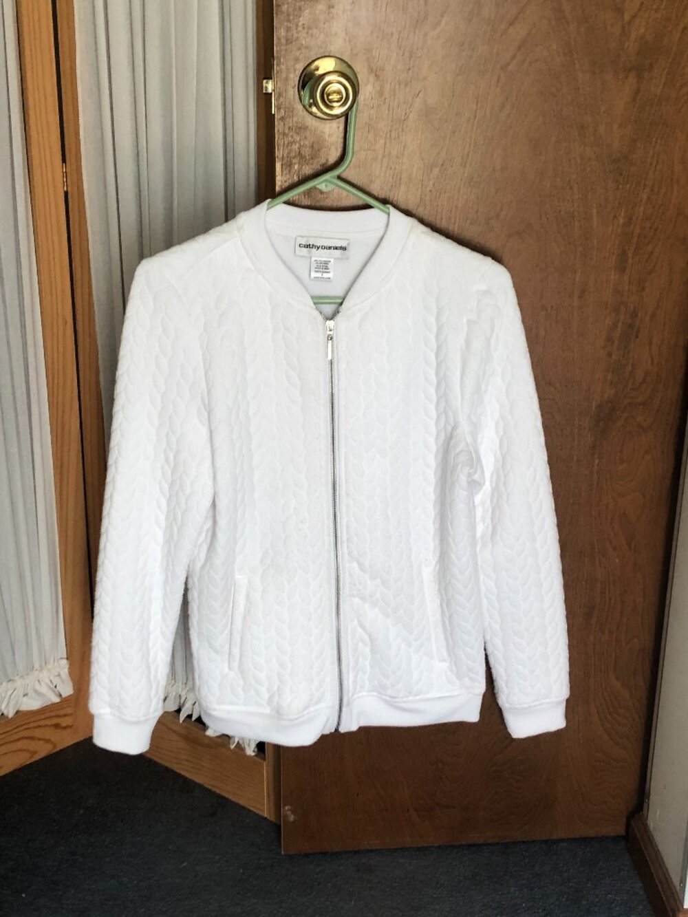 Cathy Daniels Women's White Jacket or Sweater Size Small S Like New
